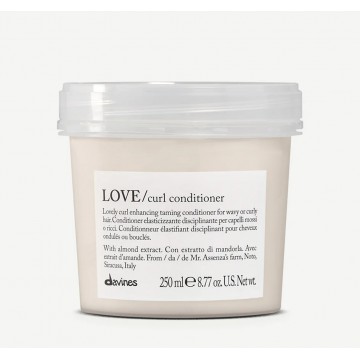 Davines LOVE Curl Enhancing Conditioner for Curly or Wavy Hair 250ml